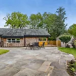 Holiday home 2 Bed In Oc-f32111