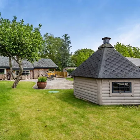 Lodge 2 Bed In Oc-f32111 Pateley Bridge