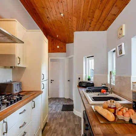 2 Bed In Oc-f32111 Pateley Bridge