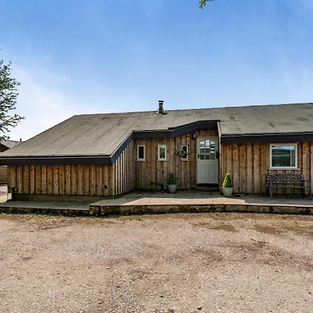 2 Bed In Oc-f32111 Lodge *